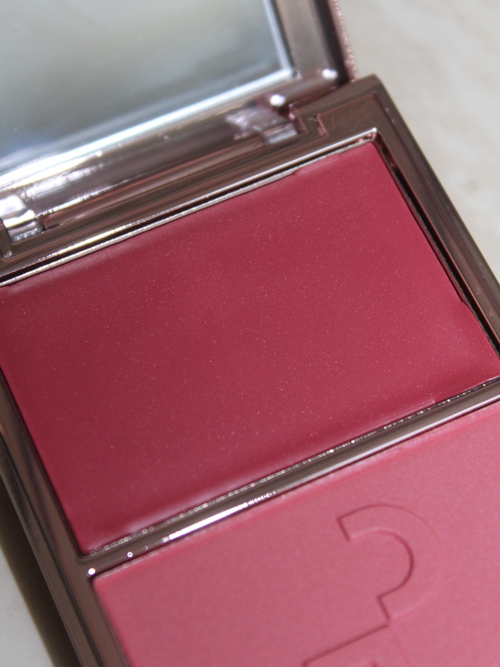 PATRICK TA 'Oh She’s Different' Major Headlines Double-Take Creme & Powder Blush - Picture 7 of 16